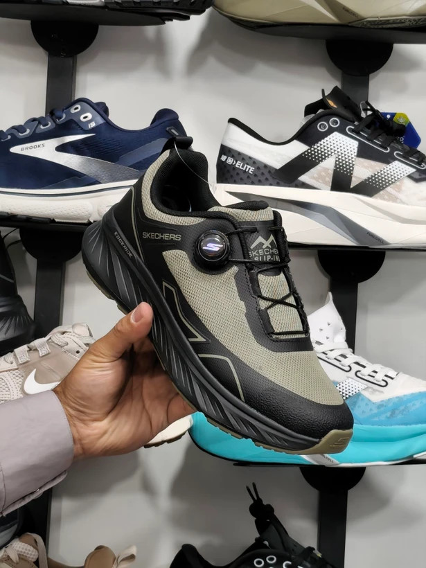 کتونی اسکیچرز گو ران بند دیسکی کیفیت مستر - سایز 40 تا 45 - Skechers Go Run