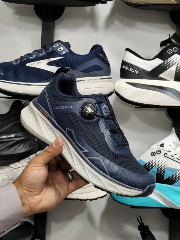 کتونی اسکیچرز گو ران بند دیسکی کیفیت مستر - سایز 40 تا 45 - Skechers Go Run
