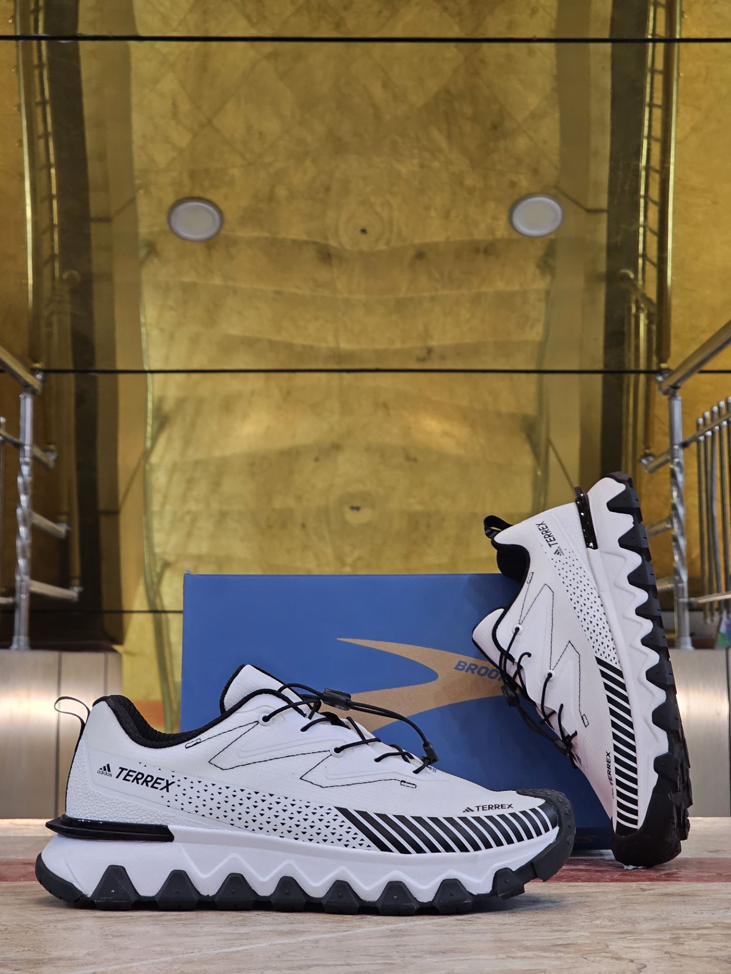 کتونی آدیداس ترکس کیفیت مستر با زیره آلمانی - سایز 40 تا 45 - Adidas Terrex
