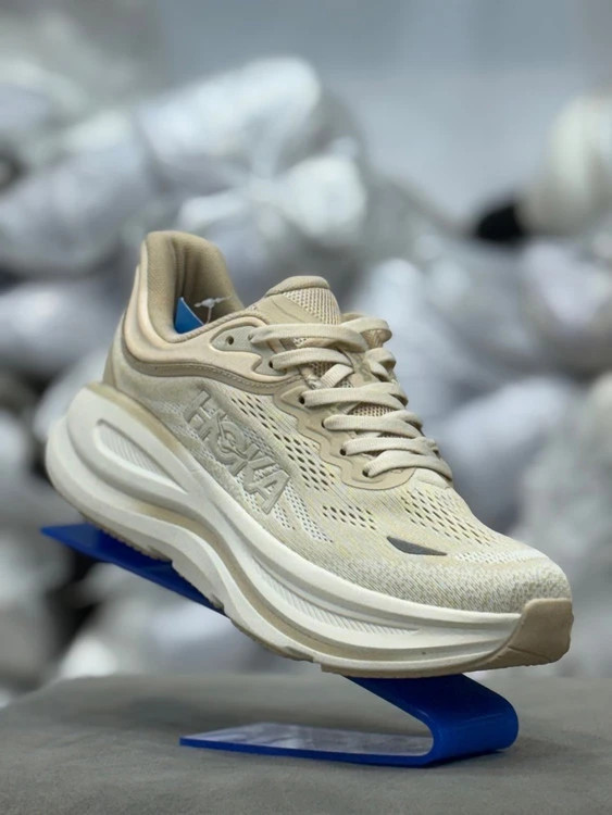 کتونی هوکا باندی 9 کیفیت مستر - سایز 40 تا 45 - Hoka Bondi 9