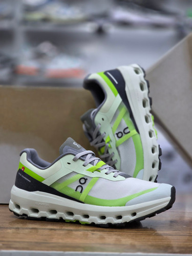 کتونی آن رانینگ کیوسی کلودویستا 2 - سایز 40 تا 45 - On Running Cloudvista 2