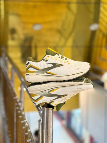 کتونی بروکس گاست 15 کیفیت مستر - سایز 36 تا 45 - Brooks Ghost 15
