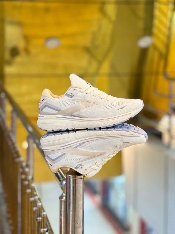 کتونی بروکس گاست 15 کیفیت مستر - سایز 36 تا 45 - Brooks Ghost 15