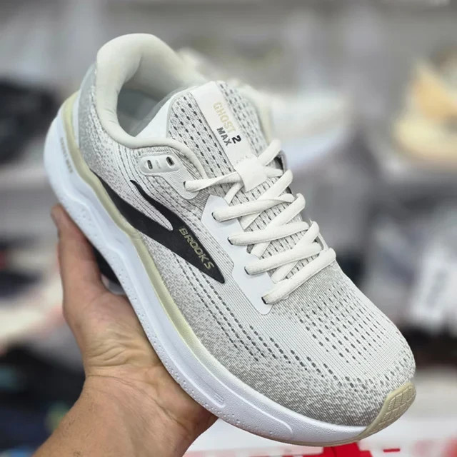 کتونی بروکس گاست مکس 2 کیفیت مستر - سایز 40 تا 45 - Brooks Ghost Max 2