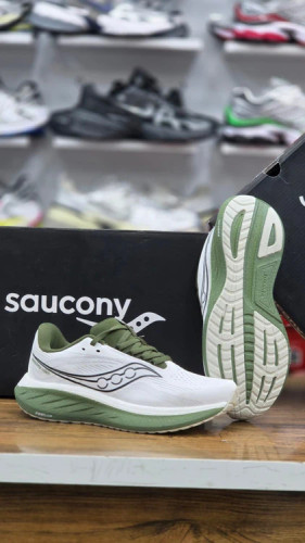 کتونی ساکونی راید 18 کیفیت مستر - سایز 40 تا 45 - Saucony Ride 18