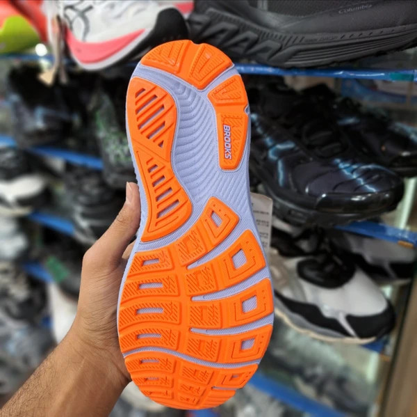 کتونی بروکس گوست 17 کیفیت مستر - سایز 39 تا 45 - Brooks Ghost 17