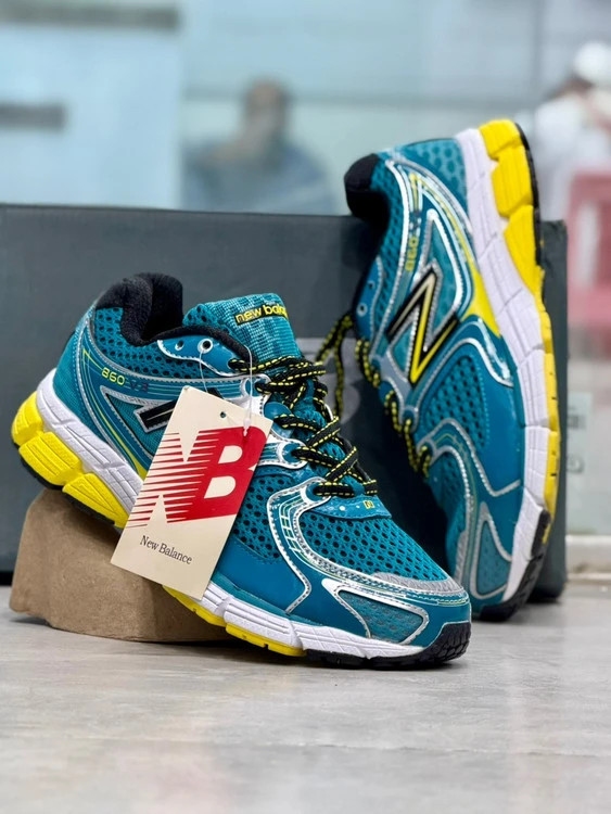 کتونی نیوبالانس 860v3 ویتنامی وارداتی - سایز 40 تا 45 - Newbalance 860v3