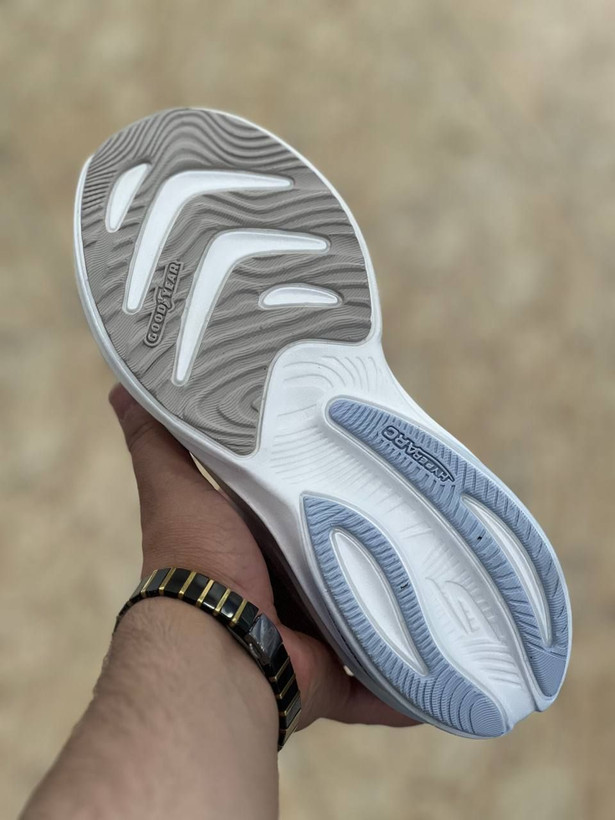 کتونی اسکیچرز هایپر برست کربن کیفیت مستر - سایز 37 تا 40 - Skechers Hyper Burst