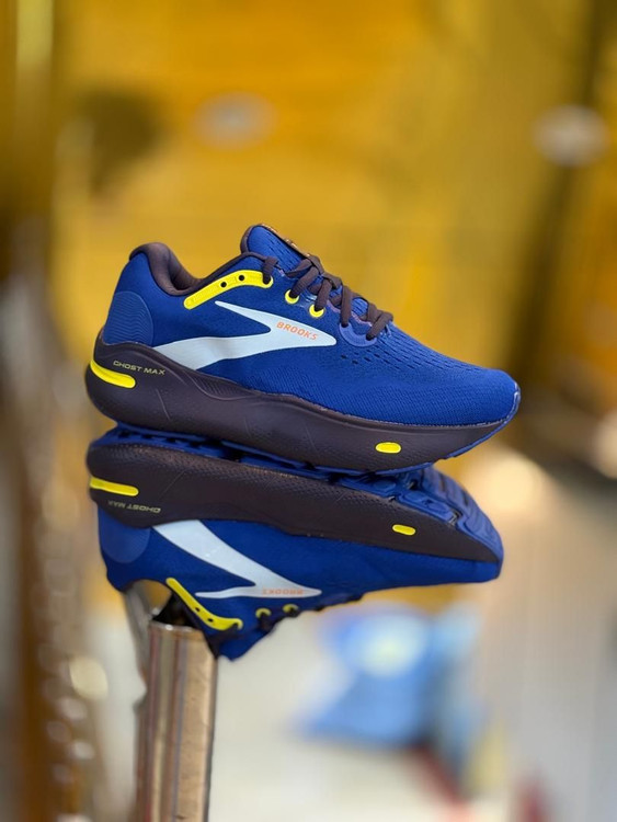 کتونی بروکس گاست مکس کیفیت مستر - سایز 40 تا 45 - Brooks Ghost Max