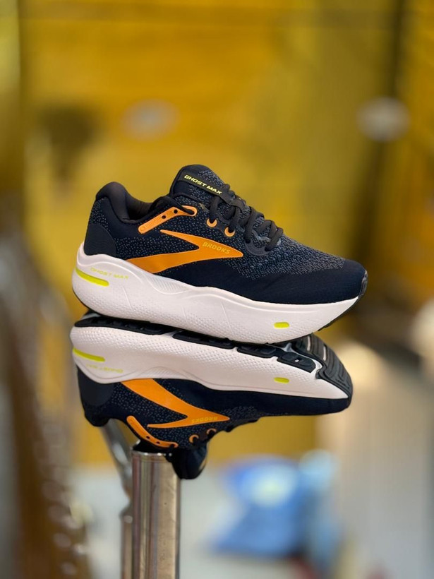 کتونی بروکس گاست مکس کیفیت مستر - سایز 40 تا 45 - Brooks Ghost Max