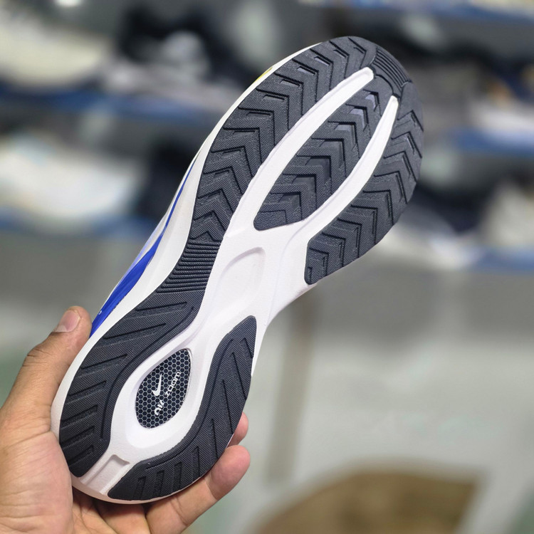 کتونی نایکی ایر زوم وینفلو 2 - سایز 40 تا 45 - Nike Air Zoom Winflo 2