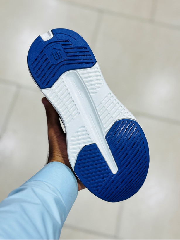 کتونی اسکیچرز مکس کوشن کیفیت مستر - سایز 37 تا 40 - Skechers Max Cushioning