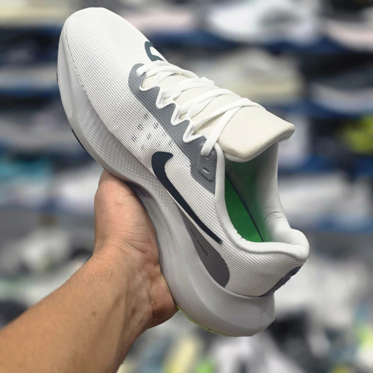 کتونی نایکی زوم فلای 5 کیفیت مستر - سایز 40 تا 45 - Nike Zoom Fly 5