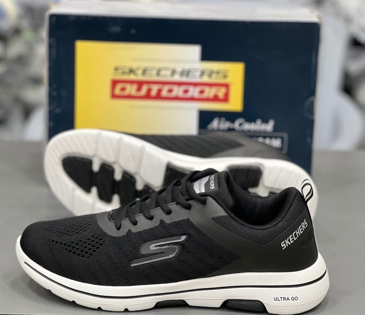 کتونی اسکیچرز اولترا گو کیفیت مستر - سایز 44 تا 48 - Skecher Ultras Go