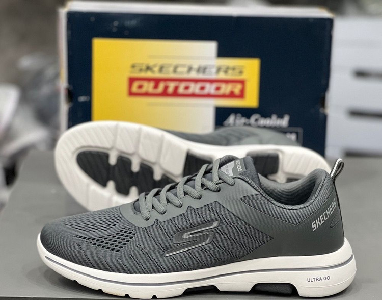 کتونی اسکیچرز اولترا گو کیفیت مستر - سایز 44 تا 48 - Skecher Ultras Go
