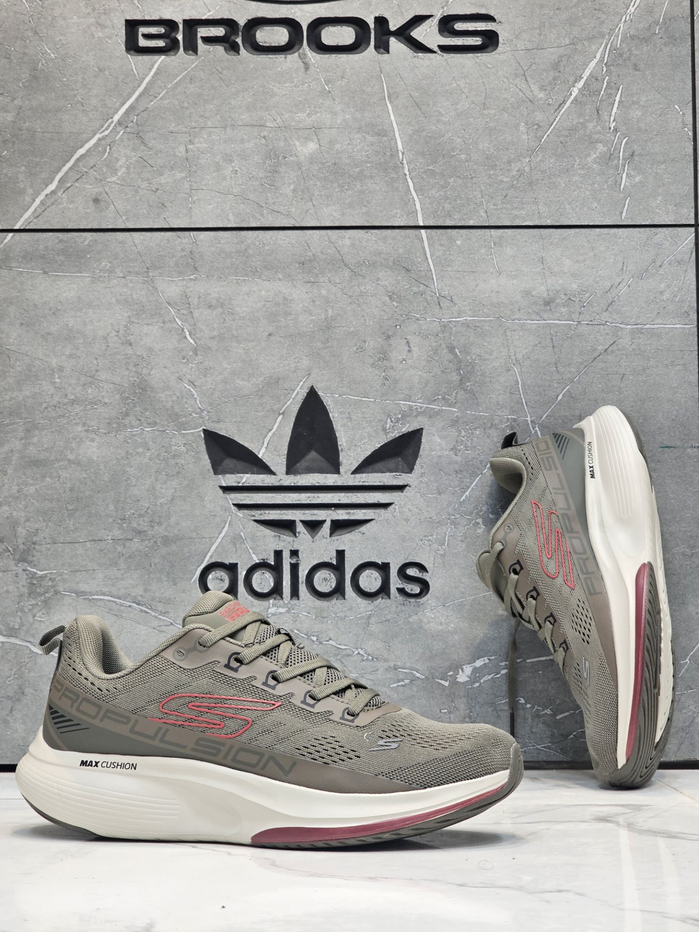 کتونی اسکیچرز مکس کوشن پروپالشن کیفیت مستر - سایز 40 تا 45 - Skechers Max Cushioning Propulsion