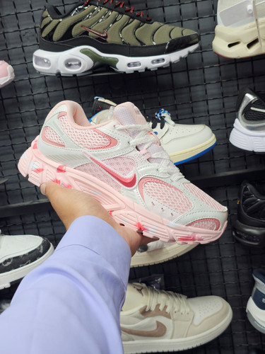 کتونی نایکی V5 RNR کیفیت مستر - سایز 37 تا 40 - Nike V5 RNR