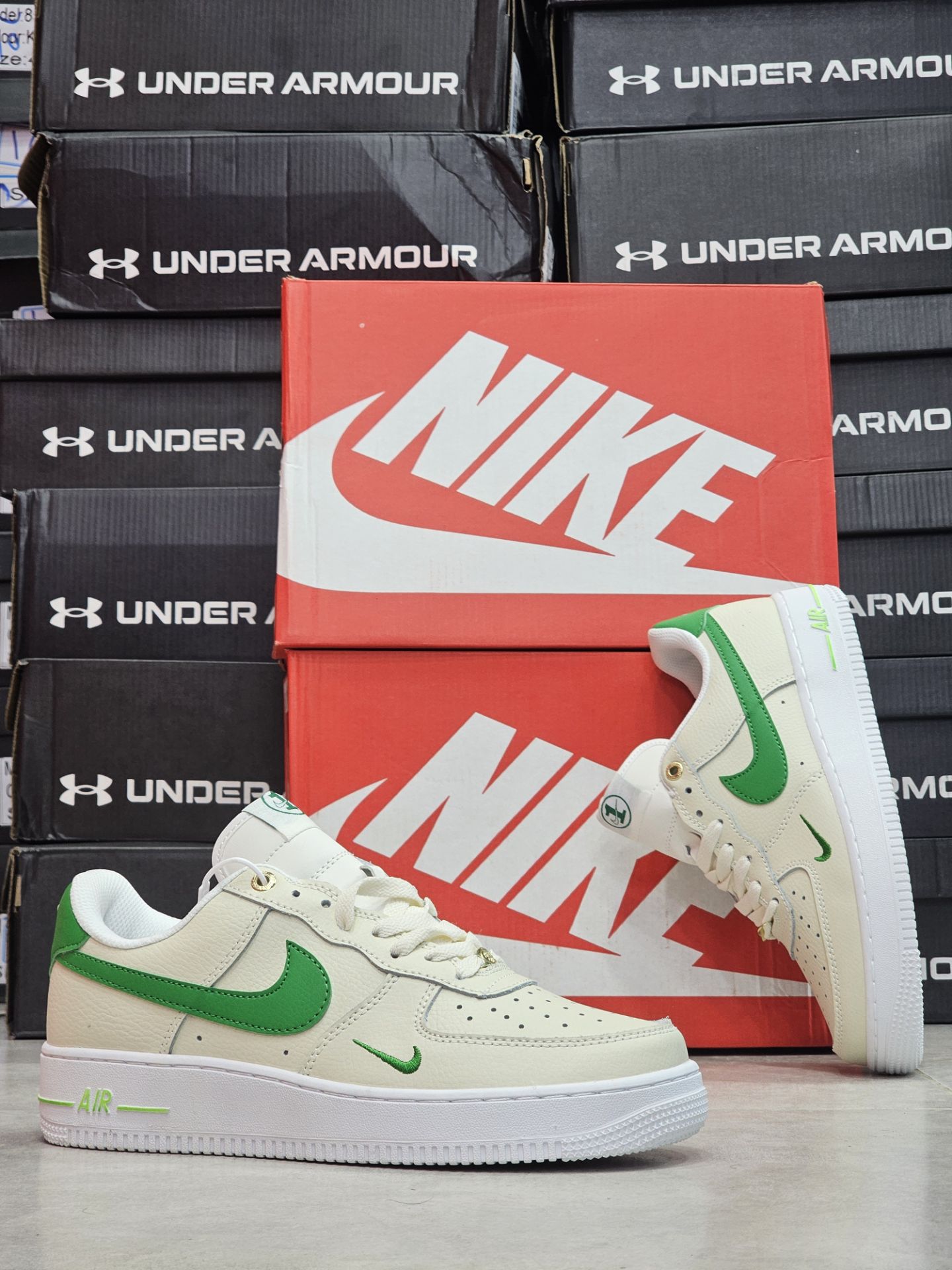 کتونی نایکی ایرفورس 1 کیفیت مستر - سایز 40 تا 45 - Nike Air Force1