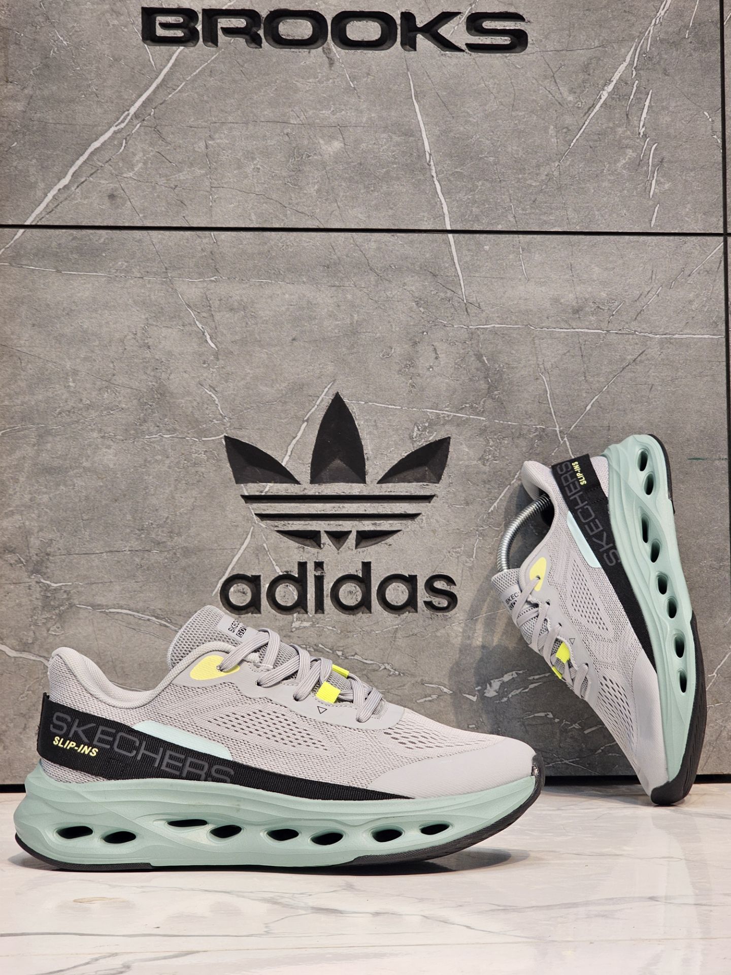 کتونی اسکیچرز اسلیپ اینز کیفیت مستر - سایز 40 تا 45 - Skechers Slip-ins