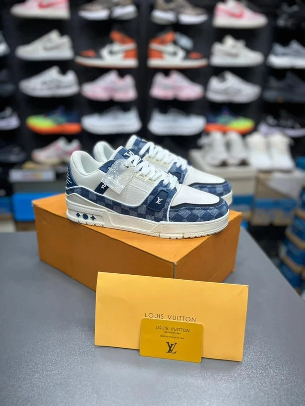 کتونی لویی ویتون رمضان کیفیت مستر - سایز 40 تا 45 - LV Trainer Ramadan