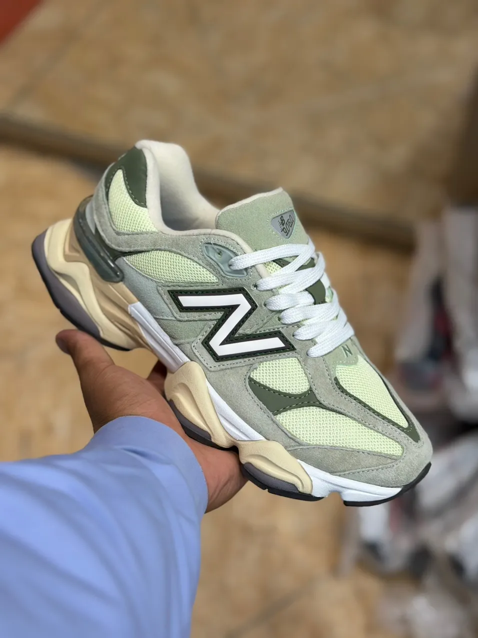 کتونی نیوبالانس 9060 کیفیت مستر - سایز 40 تا 45 - New Balance 9060
