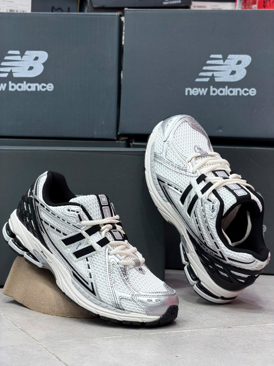 کتونی نیوبالانس 1906 ویتنامی وارداتی - سایز 38 تا 45 - New Balance 1906