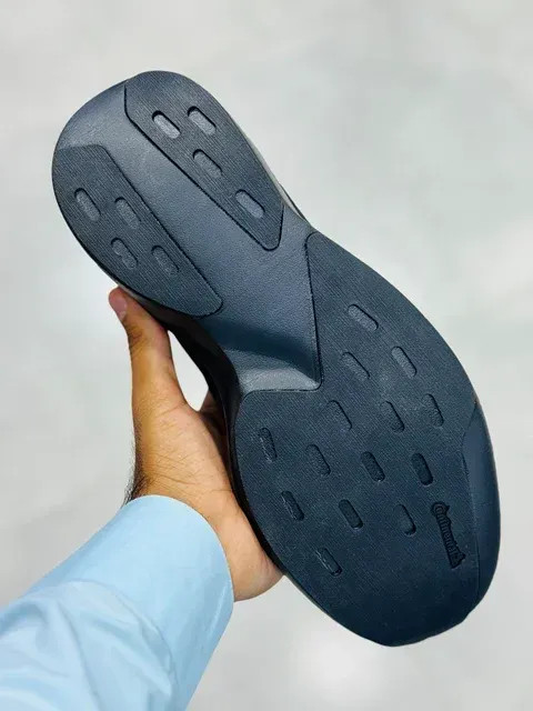 کتونی آدیداس آدی زیرو لایت استرایک پرو کیفیت مستر - سایز 40 تا 45 - Adidas Adizero Lightstrike Pro