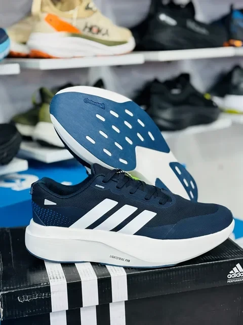 کتونی آدیداس آدی زیرو لایت استرایک پرو کیفیت مستر - سایز 40 تا 45 - Adidas Adizero Lightstrike Pro