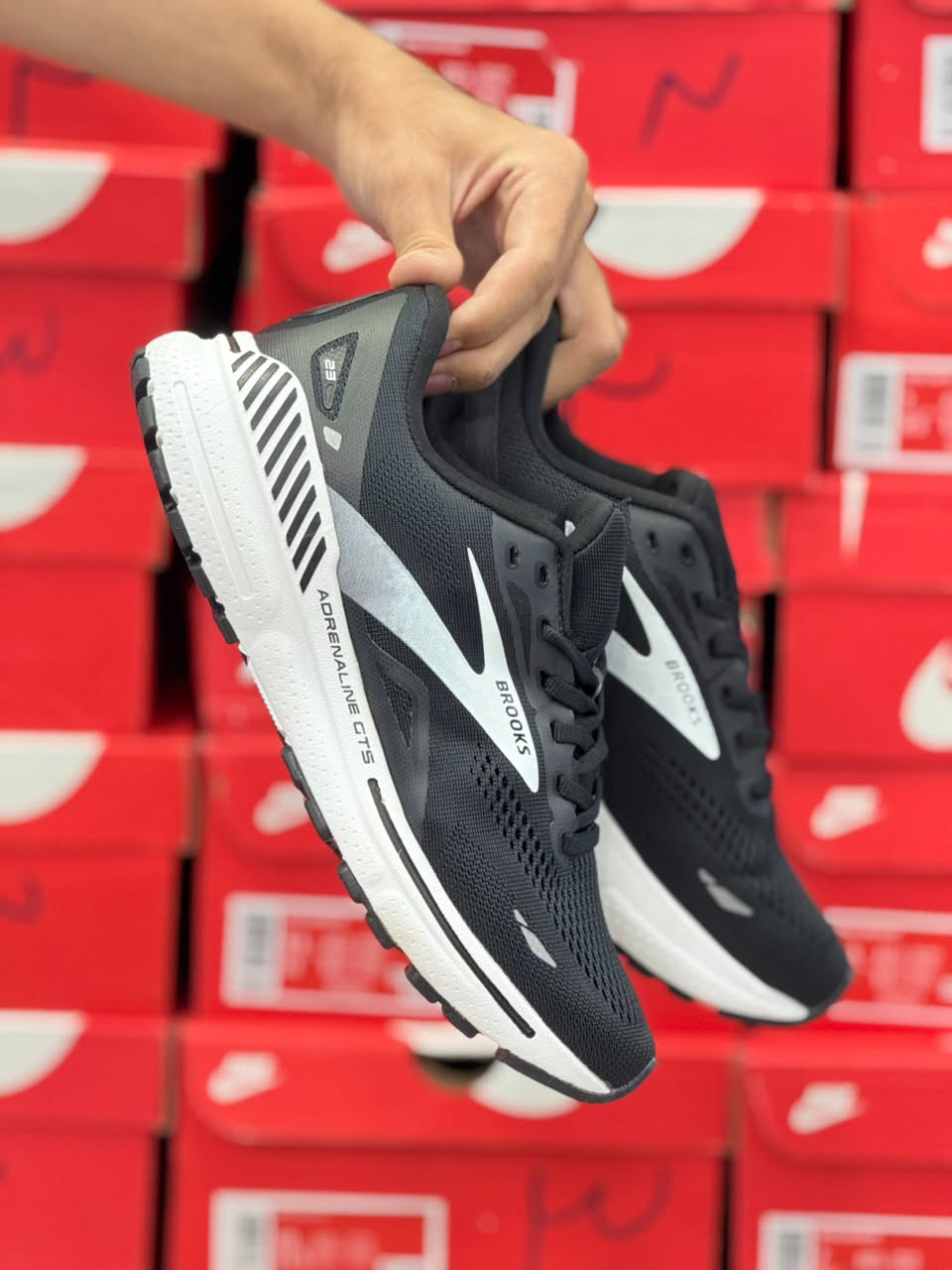 کتونی بروکس آدرنالین 23 کیفیت مستر - سایز 40 تا 45 - Brooks Adrenaline 23