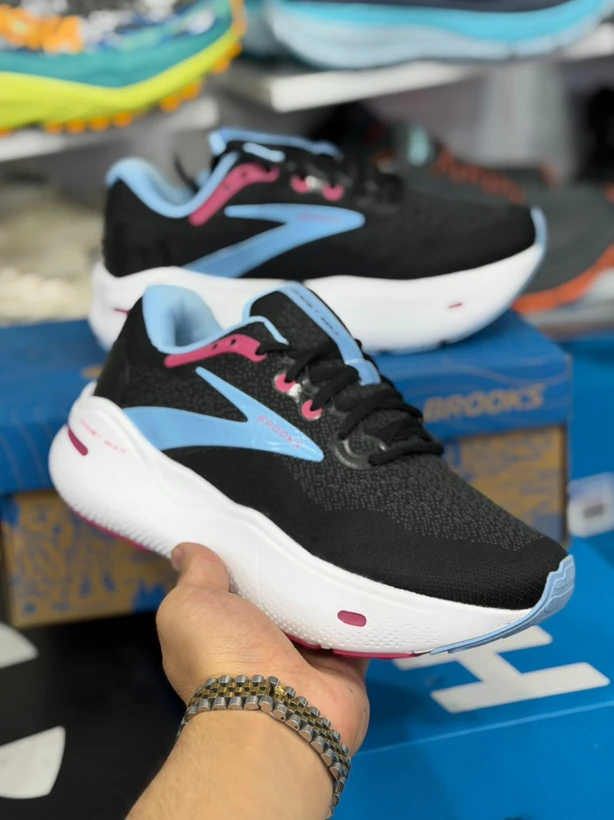 کتونی بروکس گاست مکس کیفیت مستر - سایز 36 تا 45 - Brooks Ghost Max