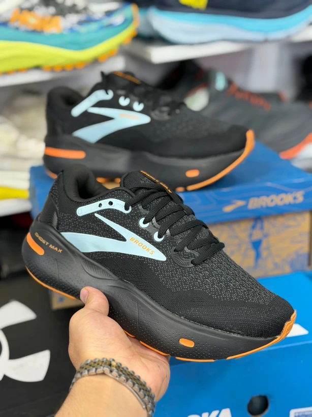 کتونی بروکس گاست مکس کیفیت مستر - سایز 36 تا 45 - Brooks Ghost Max