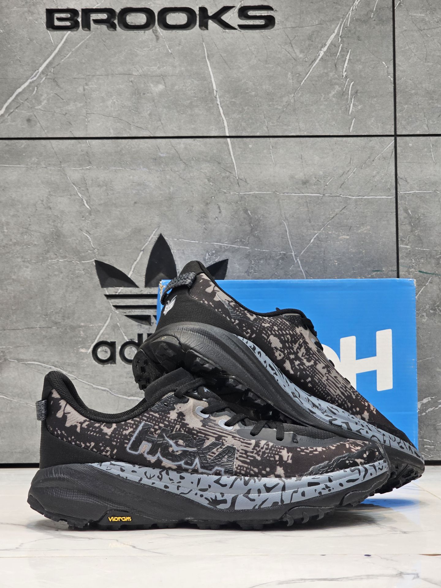 کتونی هوکا اسپیدگوت 6 ویتنامی وارداتی - سایز 40 تا 45 - Hoka Speedgoat 6