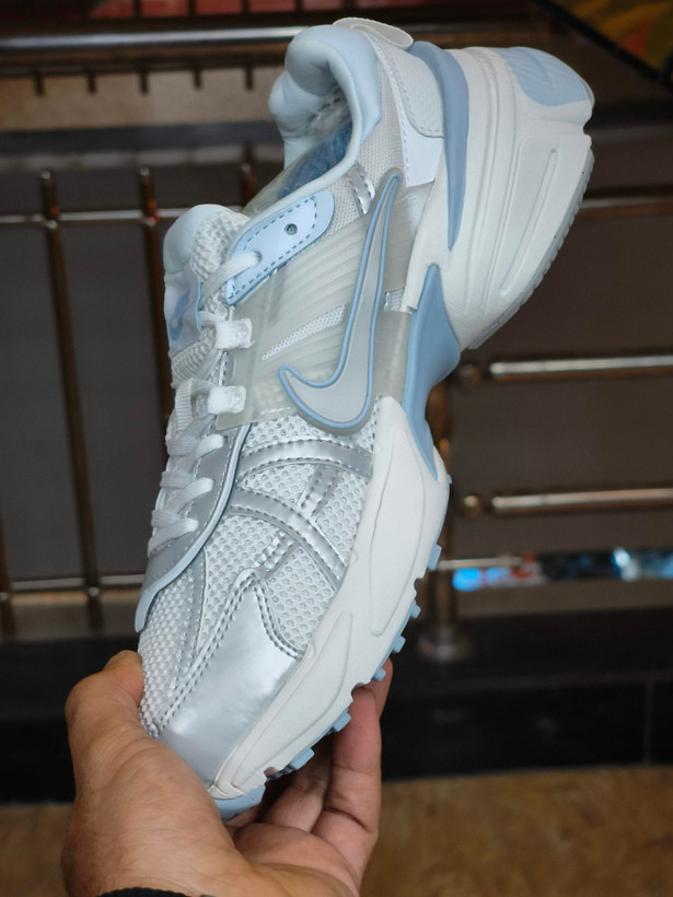 کتونی نایکی وی تو کی کیفیت مستر - سایز 37 تا 45 - Nike V2k Run