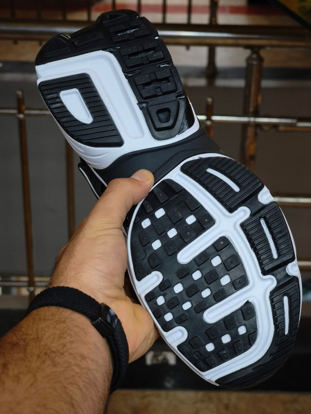 کتونی نایکی وی تو کی کیفیت مستر - سایز 37 تا 45 - Nike V2k Run