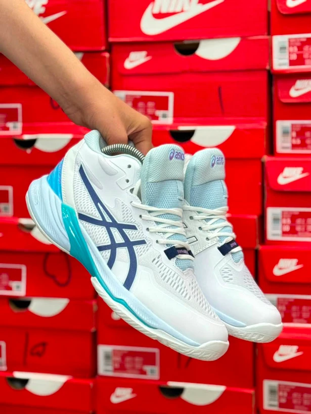 کتونی آسیکس مناسب والیبال، بدمینتون، تنیس، پدل کیفیت مستر - سایز 40 تا 45 - Asics Sky Elite