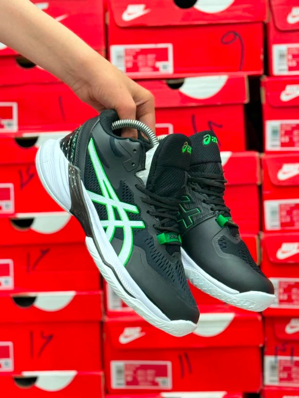 کتونی آسیکس مناسب والیبال، بدمینتون، تنیس، پدل کیفیت مستر - سایز 40 تا 45 - Asics Sky Elite