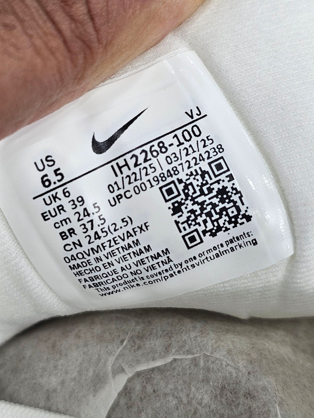 کتونی نایکی ایر زوم ومرو پلاس کیفیت مستر - سایز 38 تا 45 - Nike Air Zoom Vomero Plus