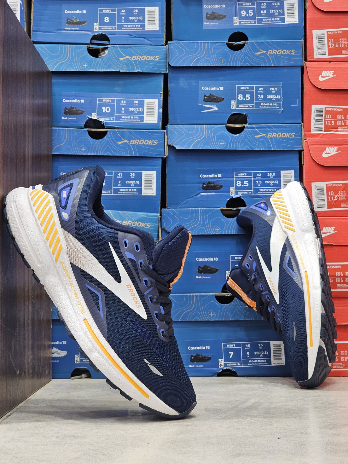 کتونی بروکس آدرنالین 23 کیفیت مستر - سایز 40 تا 45 - Brooks Adrenaline 23