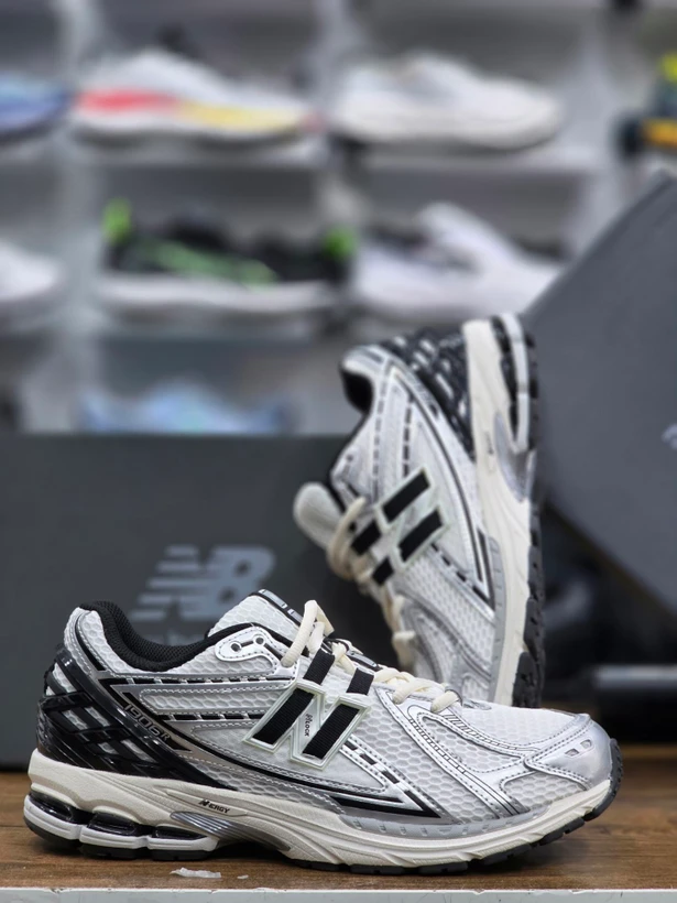 کتونی نیوبالانس 1906 وارداتی - سایز 38 تا 45 - New Balance 1906