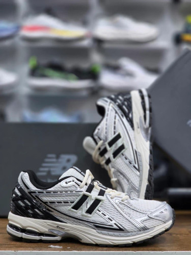 کتونی نیوبالانس 1906 وارداتی - سایز 38 تا 45 - New Balance 1906