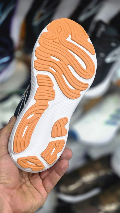 کتونی بروکس گلیسرین 22 کیفیت مستر - سایز 38 تا 45 - Brooks Glycerin GTS 22