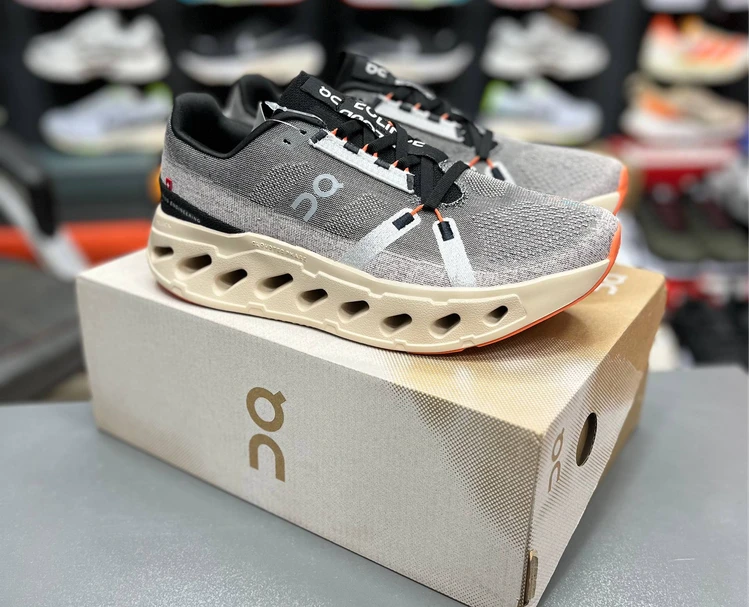کتونی آن رانینگ کیوسی کلادسورفر 2 کیفیت مستر - سایز 40 تا 45 - On Running Cloudsurfer 2