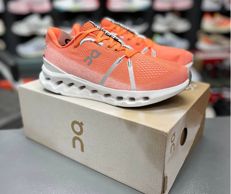 کتونی آن رانینگ کیوسی کلادسورفر 2 کیفیت مستر - سایز 40 تا 45 - On Running Cloudsurfer 2