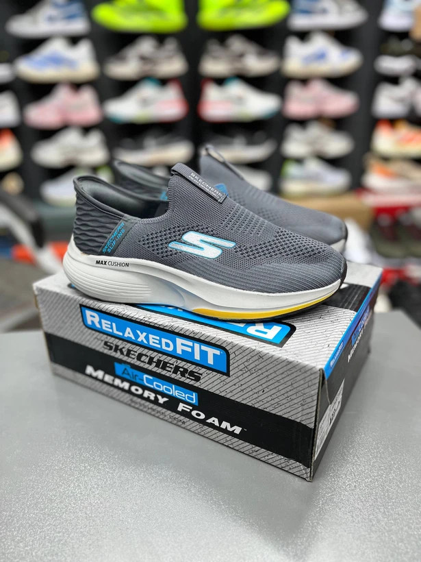 کتونی اسکیچرز مکس کوشن بدون بند کیفیت مستر - سایز 40 تا 45 - Skechers Max Cushioning