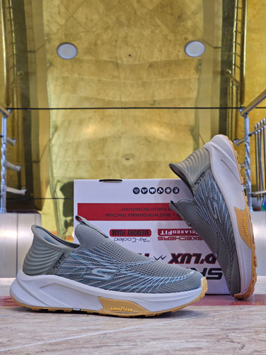 کتونی اسکیچرز بدون بند کیفیت مستر - سایز 40 تا 45 - Skechers Slip-ins