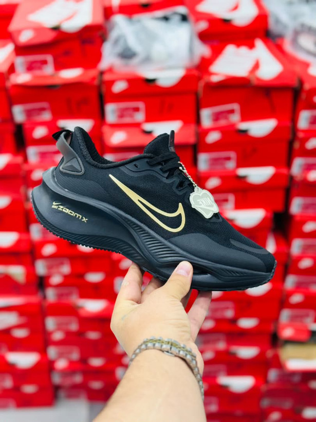 کتونی نایکی زوم ایکس کیفیت مستر - سایز 40 تا 45 - Nike ZoomX