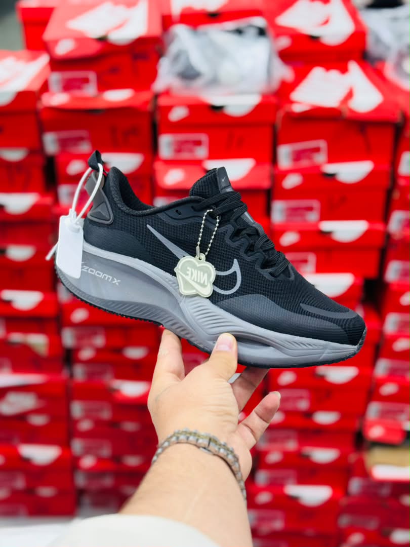 کتونی نایکی زوم ایکس کیفیت مستر - سایز 40 تا 45 - Nike ZoomX