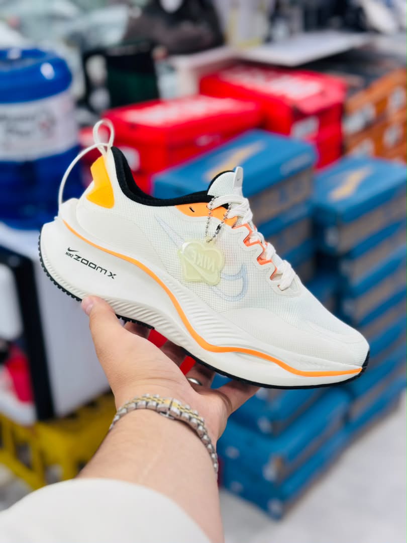 کتونی نایکی زوم ایکس کیفیت مستر - سایز 37 تا 40 - Nike ZoomX