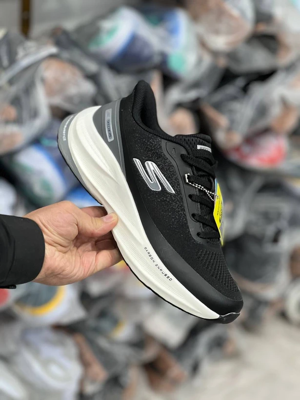 کتونی اسکیچرز هایپر برست کربن کیفیت مستر - سایز 40 تا 45 - Skechers Hyper Burst