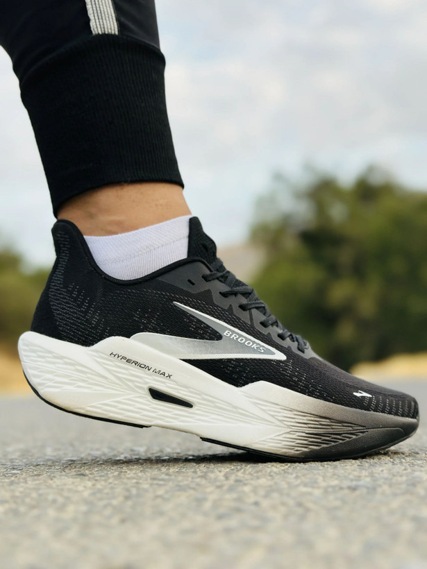 کتونی بروکس هایپریون مکس کیفیت مستر - سایز 40 تا 45 - Brooks Hyperion Max
